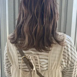ロング カラー パーマ ヘアアレンジ メンズ キッズ ネイル マツエク・マツパ 艶カラー/ケアカラー /韓国ヘア/ヒビキのヘアスタイル