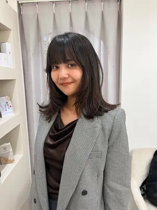 ミディアム 松村 澪里のヘアスタイル
