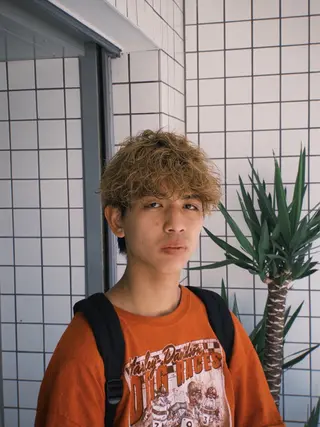 ショート パーマ メンズ 渋谷メンズパーマ 渡邊優輝のヘアスタイル