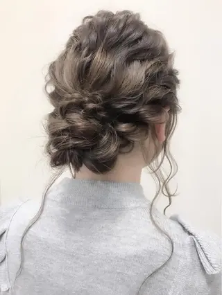 セミロング ロング ヘアアレンジ 沢田 瞳のヘアスタイル