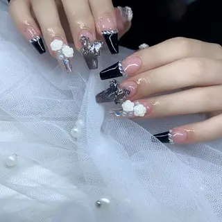 ネイル Queen‘s なんのネイルデザイン