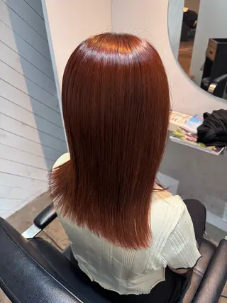 ミディアム ྀི akane   ྀིのヘアスタイル