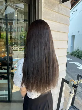 カラー Miyuu 『藤沢』のヘアスタイル