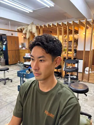 パーマ メンズ 中村 芽衣那のヘアスタイル