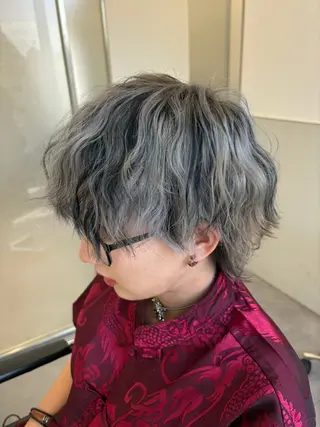 ショート カラー 天野 利咲のヘアスタイル