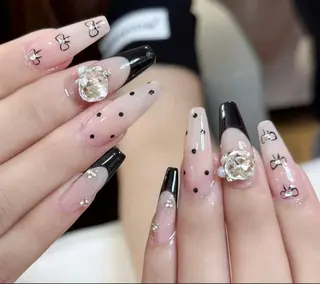 ネイル Pure&Rich Nailのネイルデザイン