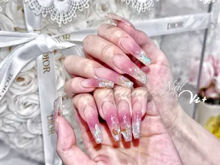 ネイル ✨Nailsalon Vi+✨のネイルデザイン