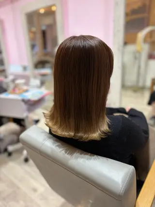 ミディアム かまだ しおりのヘアスタイル