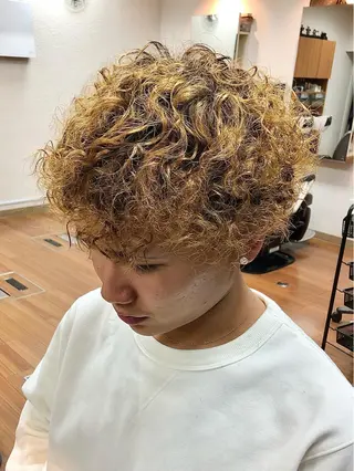 ショート カラー パーマ メンズ 🏝川津瑛二🧖♀ 極上パーマ&カラー⭕のエステ・リラクイメージ