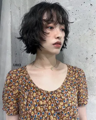 ベージュ、ブラウン ／ボブ　ユミのヘアスタイル