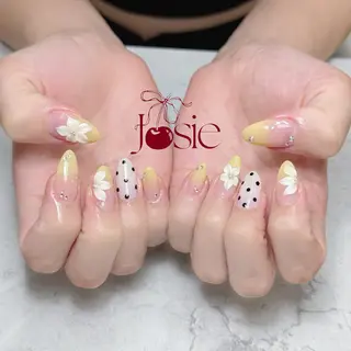 ネイル JOSIE nail studioのネイルデザイン