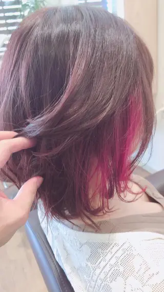セミロング カラー 石丸 智英のヘアスタイル