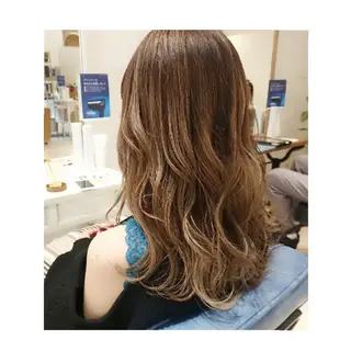 ロング カラー ヘアアレンジ ◎モチマル チアキ◎のヘアスタイル