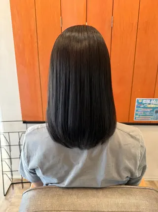 ミディアム 和木田 朱里のヘアスタイル