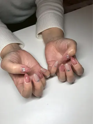 ネイル アトリエハーロウ sakuraのネイルデザイン