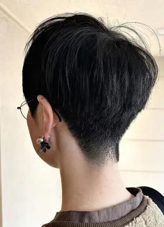 ショート flencia 丸 和博|カットのヘアスタイル