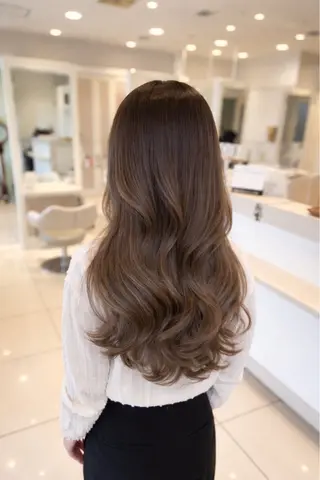 ロング カラー 金子 直樹のヘアスタイル