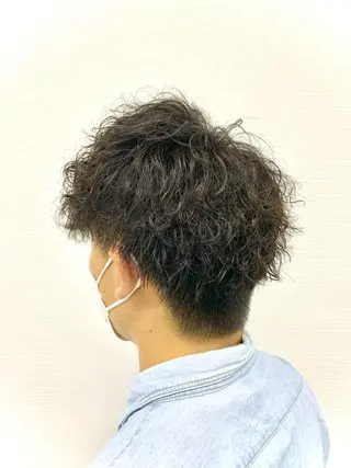 ショート パーマ メンズ ゲーマー美容師 KENTOのヘアスタイル