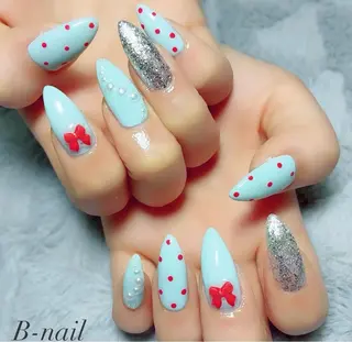 ネイル B- nailのネイルデザイン