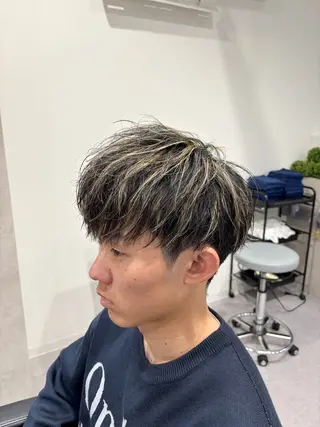 ショート カラー メンズ 淺野 夕都のヘアスタイル