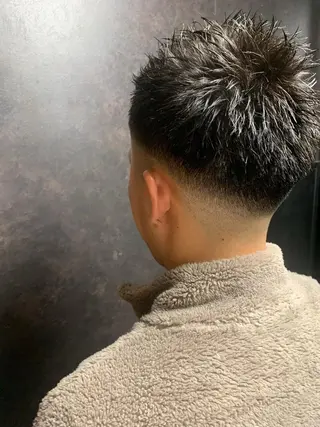 ショート 山内 敢史のヘアスタイル