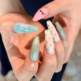 ネイル ミチ💖下北沢 icebbleuのネイルデザイン
