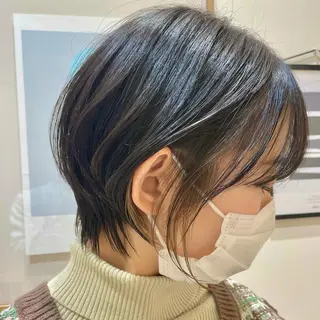 ショート 透明感カラー🎀♡ リナのヘアスタイル