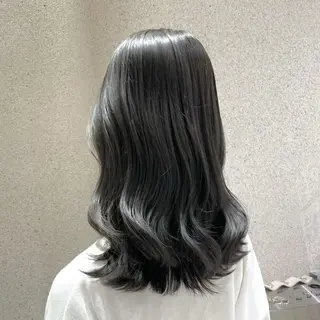 カラー Cerc/ まかな🧁🤎のヘアスタイル