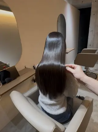 ロング 白田 晴香のヘアスタイル
