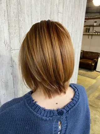 セミロング カラー 勝河 怜楊のヘアスタイル