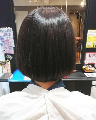 ミディアム 三好 麻美のヘアスタイル