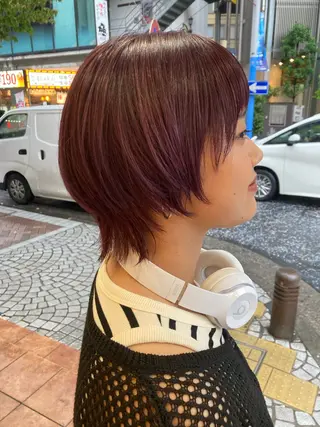 ショート あやか 白髪ぼかしハイライトのヘアスタイル
