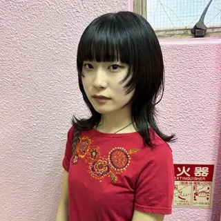 ミディアム メイ ☪️のヘアスタイル