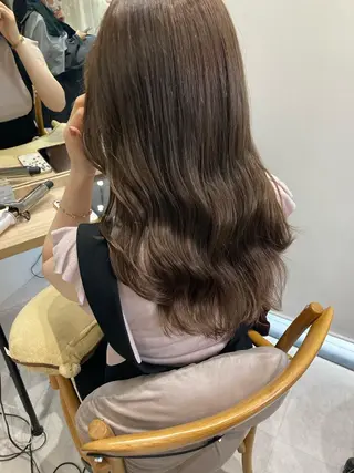 セミロング ✨色持ちの良い艶 カラー✨蟹江真世のヘアスタイル