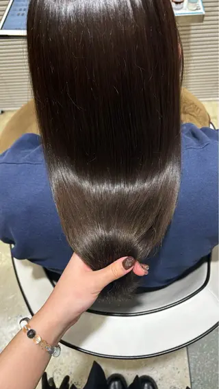 ロング カラー 淡色┊︎ナチュラル 🧁奈那美🧁*.゜のヘアスタイル
