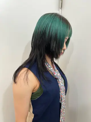 ミディアム 💥ウルフカット デザインあんな💥のヘアスタイル