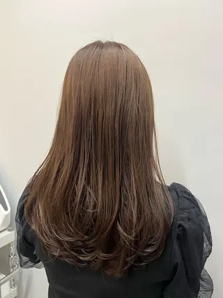 ロング カラー ROCCOeast AKARIのヘアスタイル
