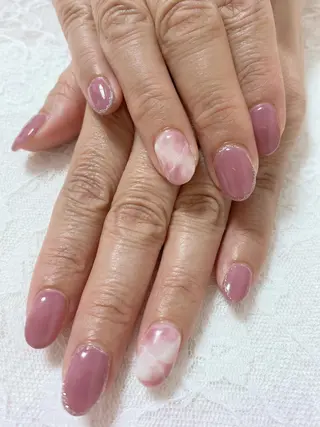 ネイル レイレア ネイルルームのネイルデザイン