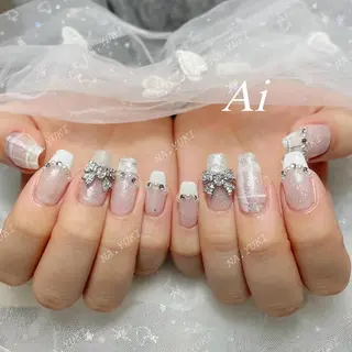 ネイル 🦋 Queenieのネイルデザイン