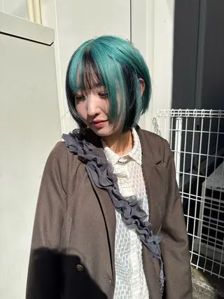 ミディアム 舟橋耀/ブリーチカラ ー/レイヤーカットのヘアスタイル
