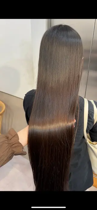 ロング 桑原 海夕のヘアスタイル