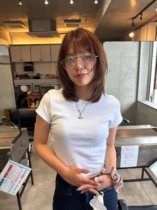 ミディアム レイヤーカット\ウル フ　chinatsuのヘアスタイル