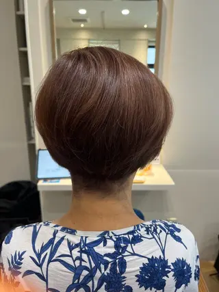 ショート 小鴨 美佳のヘアスタイル