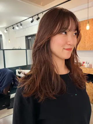 セミロング 暖色/パーマ 🌼クニトウメイのヘアスタイル
