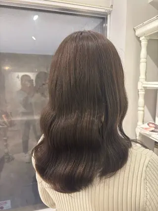 セミロング カラー CreBiA ayanoのヘアスタイル