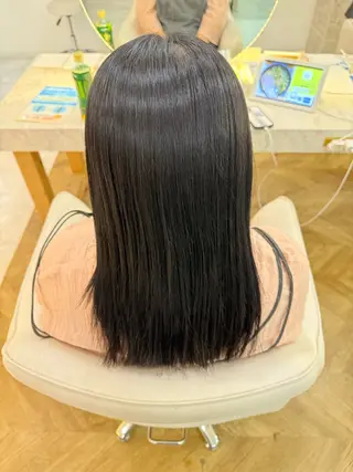 セミロング 小林 美月  透明感カラーのヘアスタイル
