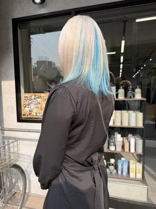 ミディアム カラー マツダ レンのヘアスタイル