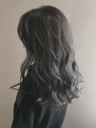 ロング Ash 店長 山下達也のヘアスタイル
