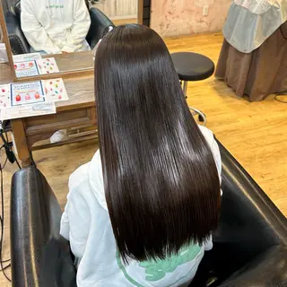 ロング ✨縮毛矯正✨艶髪✨️ 髪質改善✨大宮✨️のヘアスタイル