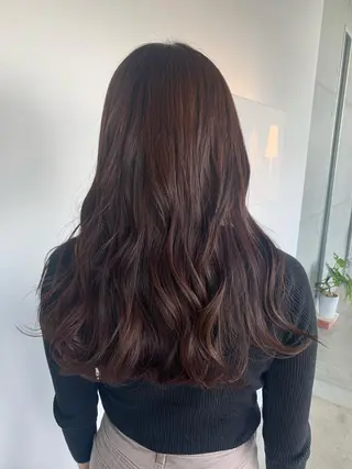 セミロング おせ ちさとのヘアスタイル